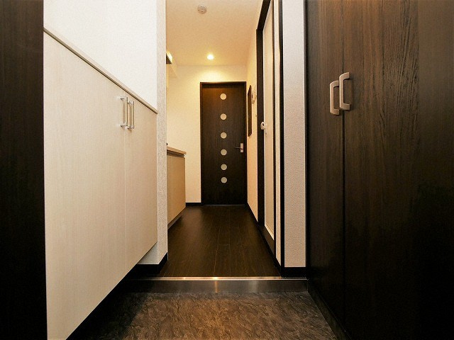 CLASS HILLS 難波南の玄関