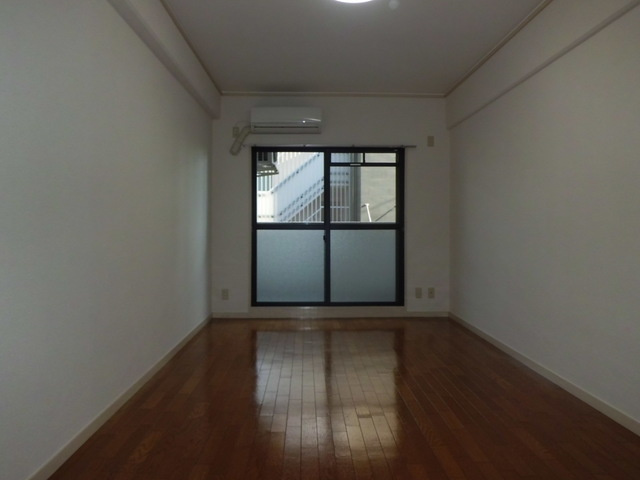 エスペラール御影の居間・リビング