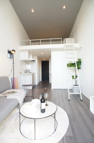 プライムメゾン早稲田通りの居間・リビング