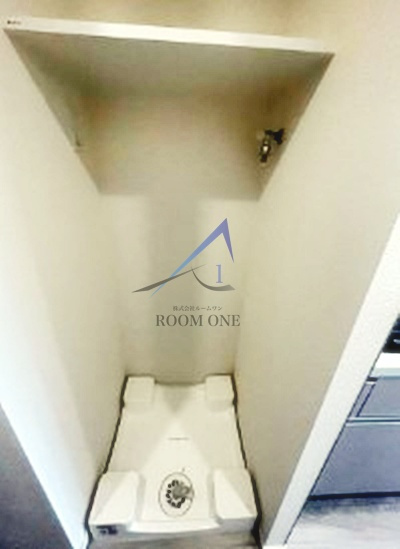 HY’ｓ綾瀬Ⅱの設備|洗濯機置き場です。