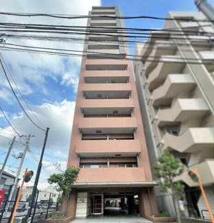 【外観】 | 穏やかな風と陽光を導き、プライバシーに配慮された設計プランを採用し、居住性を一段と心地よいものにしています。