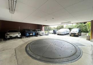 【駐車場】 | 自走式の駐車場がありますので、車必須のかたには、安心です。