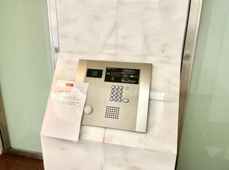 【その他共用部分】 | オートロックがついていますので、セキュリティ面でも安心です。