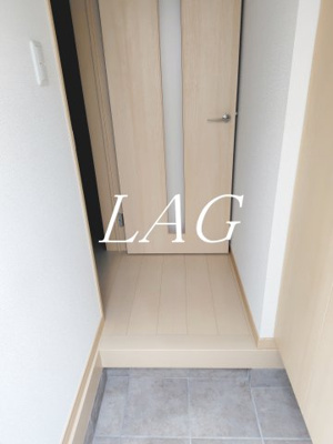 【玄関】 | ペルソーナ上尾上町 | 玄関です。（同仕様です。）