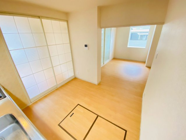 【居間・リビング】