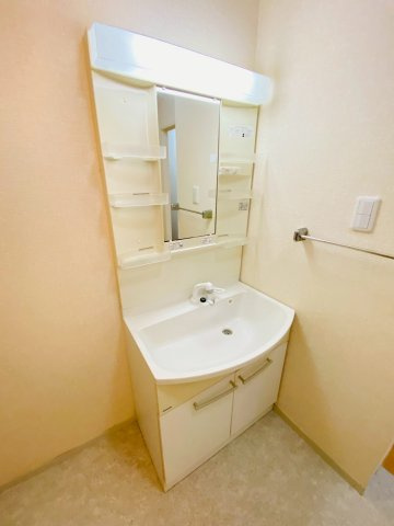 【独立洗面台】