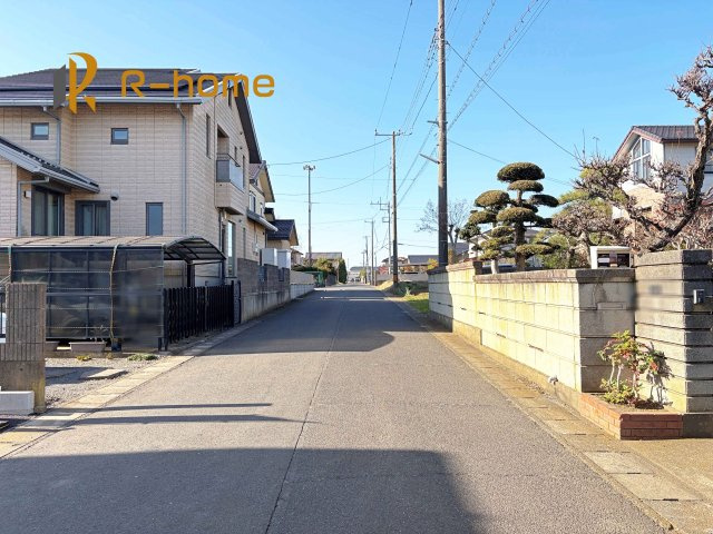 ひたちなか市平磯遠原町第1　新築戸建て　1号棟の前面道路含む現地写真|堂々！建物完成♪実際のお部屋をご見学可能です♪
ご見学が一番の資料！お気軽にお問い合わせ下さい♪