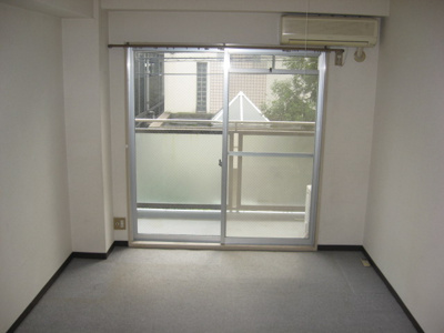 【洋室】 | メゾン植村