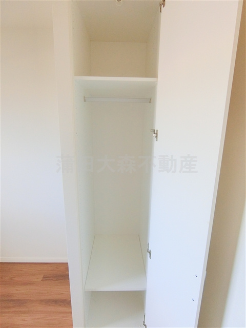 ステーションツインタワーズ糀谷フロント・ウエストの収納|洋室4.5帖の収納