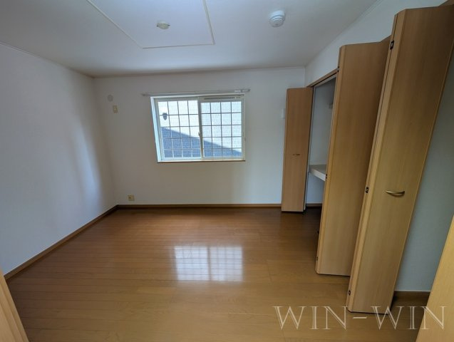 フォーリスト ヒルズ Aの寝室