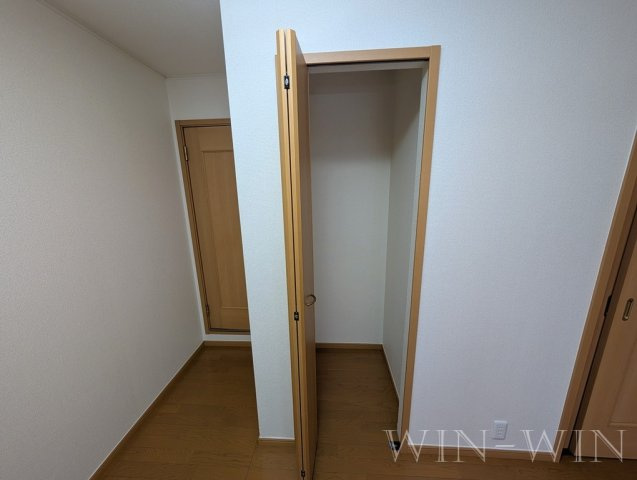 フォーリスト ヒルズ Aの収納