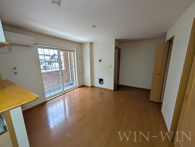 フォーリスト ヒルズ Aの居間・リビング