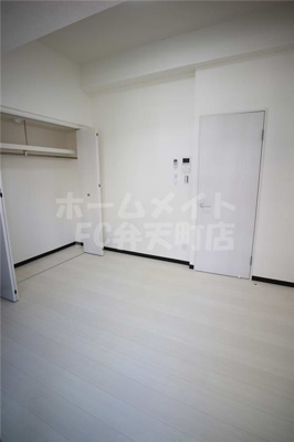 【寝室】 | Blue西長堀 | 使い勝手のいい寝室です