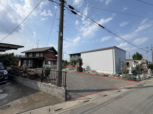 -三丁目不動産-　深谷市小前田　更地、確測後渡しの外観