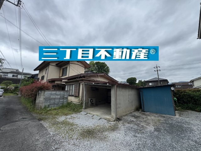 －三丁目不動産-　秩父市近戸町　敷地広々約114坪の画像