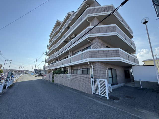 -三丁目不動産-シティホームズ行田弐番館-の外観|外観も気になるポイント