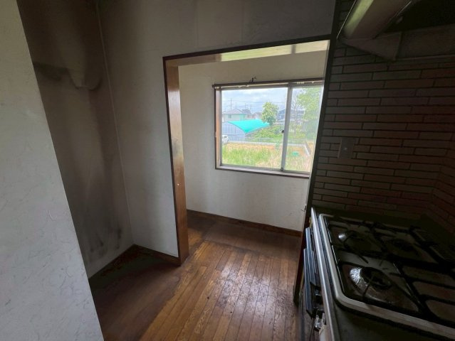 －三丁目不動産-熊谷市樋春　RC造木造のキッチン|お料理しやすいキッチンです