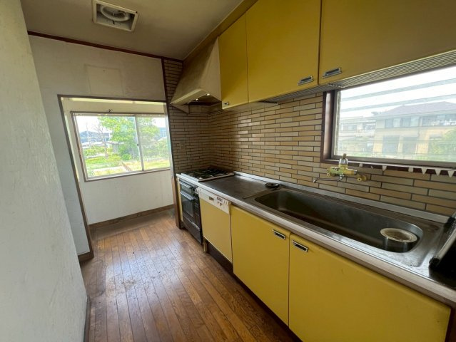 －三丁目不動産-熊谷市樋春　RC造木造のキッチン|使いやすいキッチンです