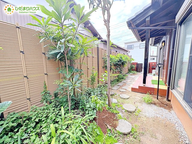 行田市門井町2丁目　中古一戸建ての庭