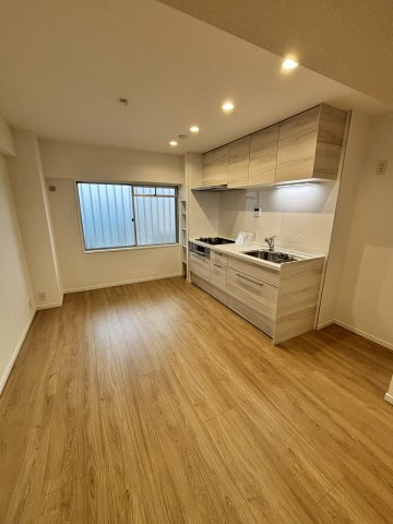 パールハイツ原山の居間・リビング|おしゃれな居間です