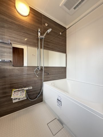 朝霞市幸町一丁目戸建の浴室|お風呂です