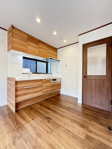 朝霞市幸町一丁目戸建のキッチン|お料理しやすいキッチンです