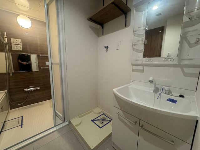 浦和白幡東高層住宅１号棟の洗面所|ゆったりとスペースのある洗面所