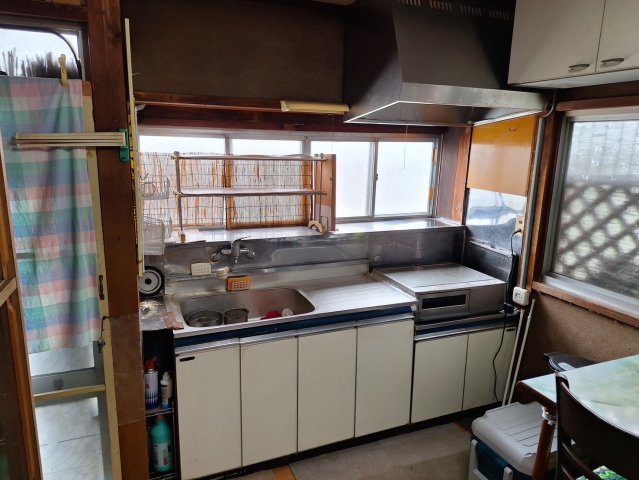 秩父市寺尾中古住宅のキッチン|キッチンです