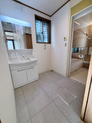 さいたま市大宮区三橋一丁目戸建③の洗面所|使いやすい洗面所です