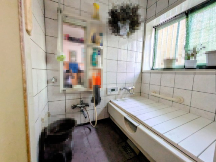 大里郡寄居町今市　中古戸建の浴室|お風呂で日々の疲れを落としましょう