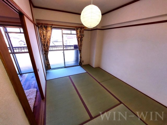 ユトリロ西松山の寝室