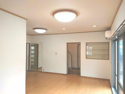 【居間・リビング】 | 西千葉戸建貸家