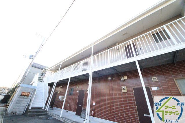 メルシーキャットのエントランス