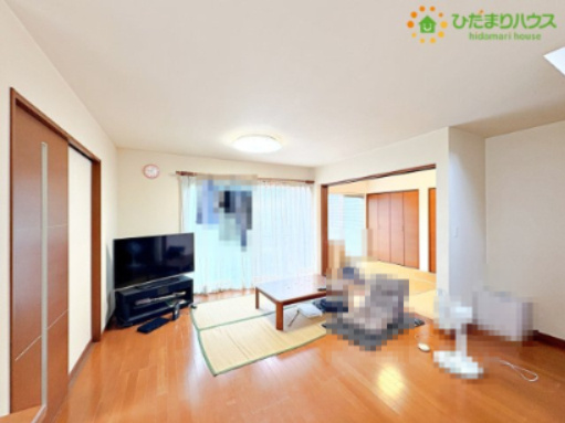 熊谷市代　中古戸建の居間・リビング