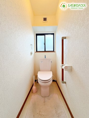 熊谷市代　中古戸建のトイレ