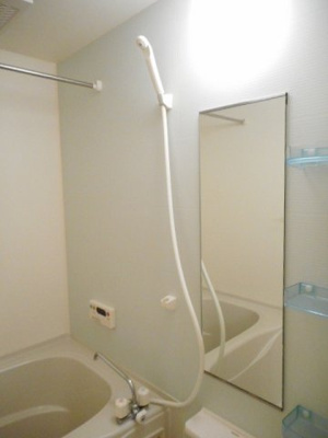 【浴室】 | アヴィオン　Ｂ