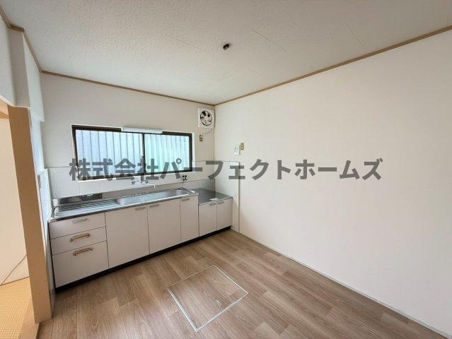 香里ヶ丘1丁目戸建　賃貸の居間・リビング|使いやすい居間です