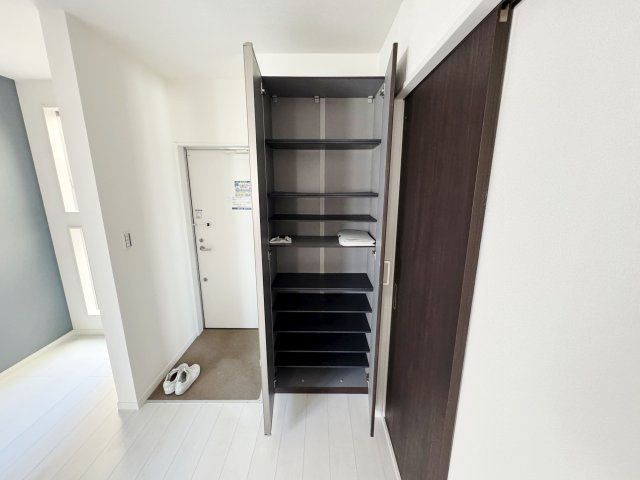 ＣＬＯＶＥＲ　ＮＡＧＡＴＳＵＫＡの収納