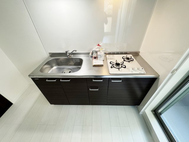 ＣＬＯＶＥＲ　ＮＡＧＡＴＳＵＫＡのキッチン