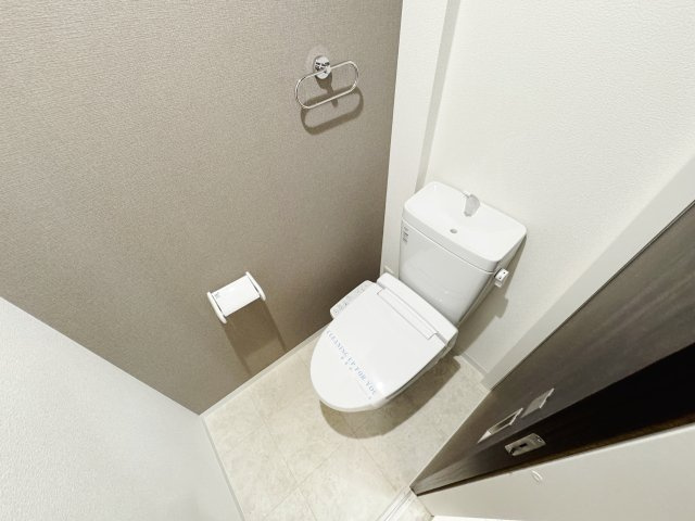 ＣＬＯＶＥＲ　ＮＡＧＡＴＳＵＫＡのトイレ