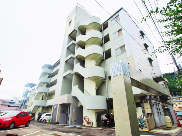 レジデンスウエキの外観