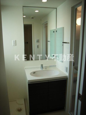 【洗面所】 | パークハビオ戸越 | 広い洗面スペース