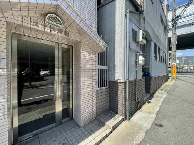 ステラ芦屋のエントランス