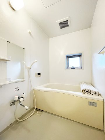 シャーメゾン昭和　Ⅱ棟の浴室