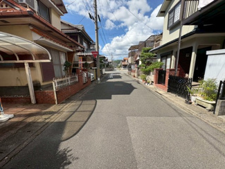 【前面道路含む現地写真】