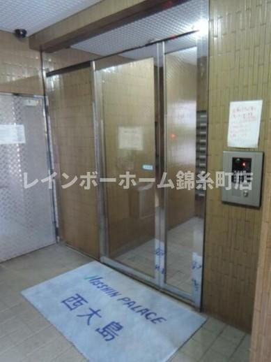 日神パレステージ西大島のエントランス