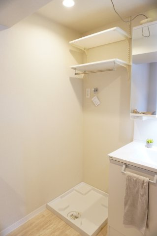 セントラルメゾン草加のランドリースペース