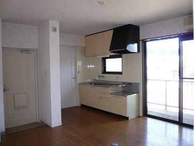 【居間・リビング】 | ハイツはしもと