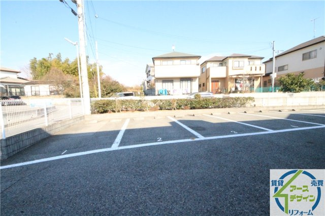 ソレアードの駐車場