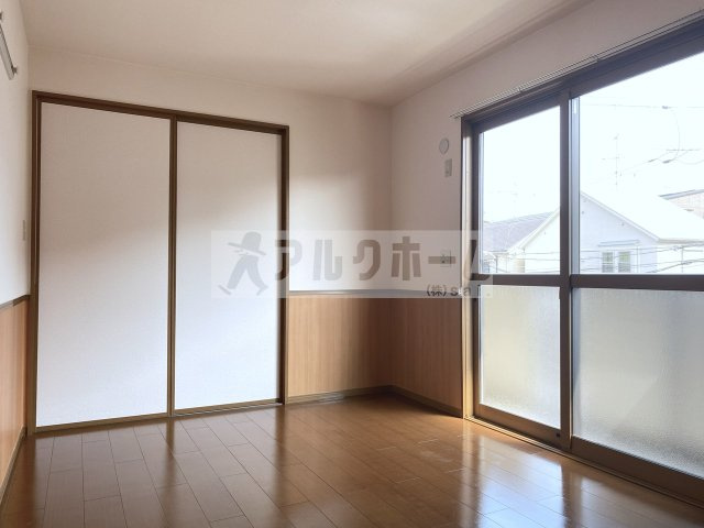 サニーコートC棟の洋室